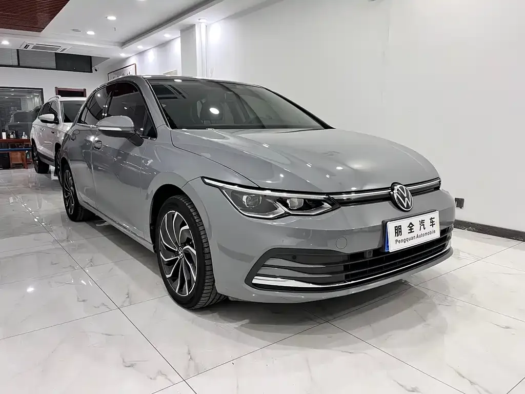 Volkswagen Golf 2022 из CN, фото 3