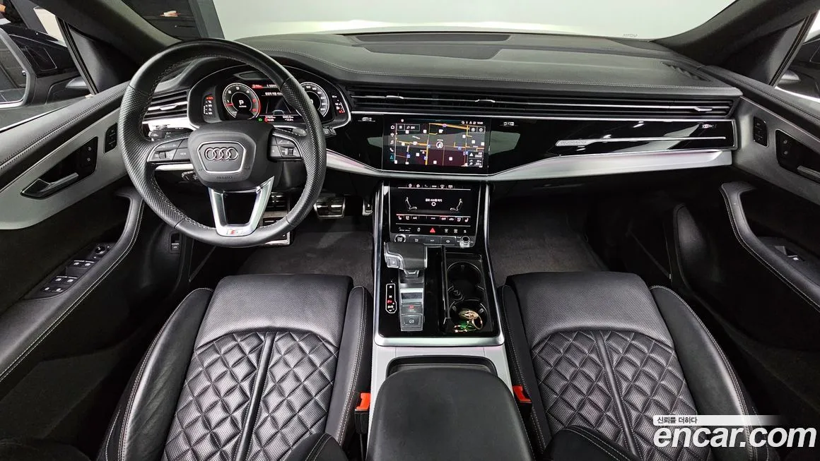 Audi Q8 2021 из KR, фото 7