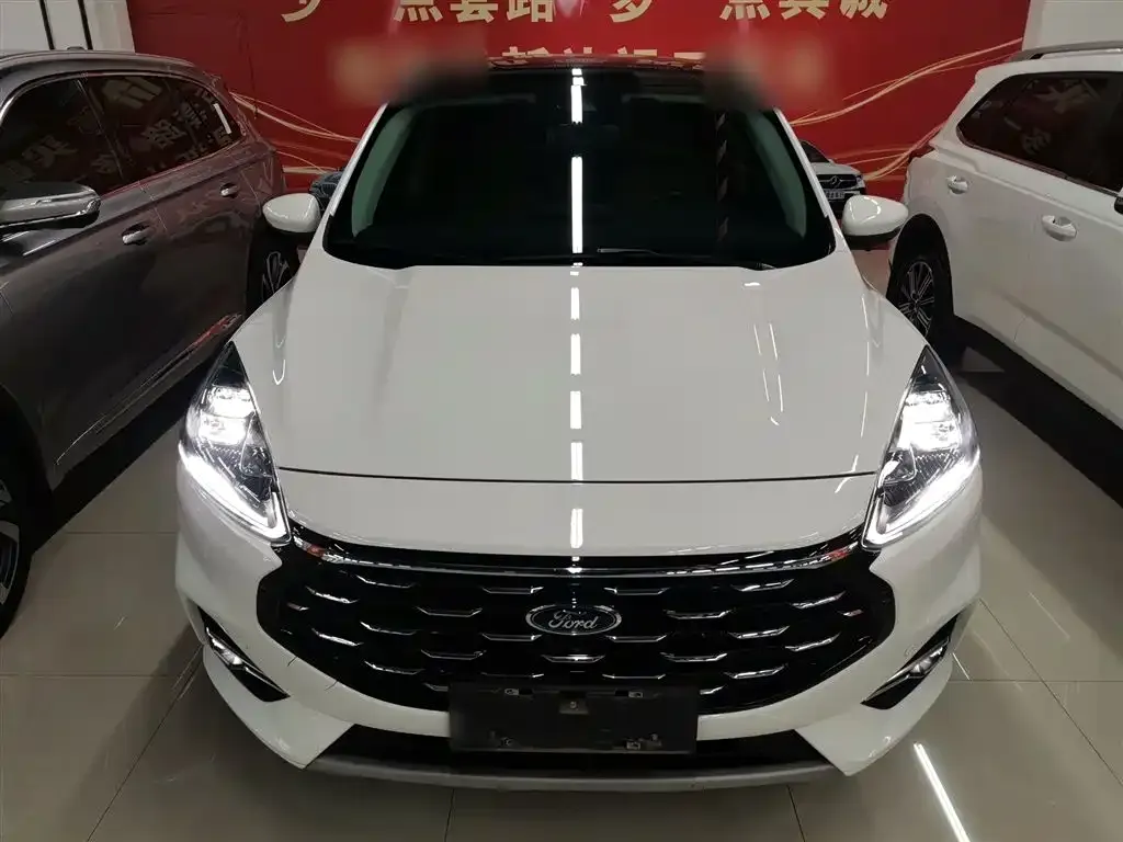 Ford Escape 2022 из CN, фото 3