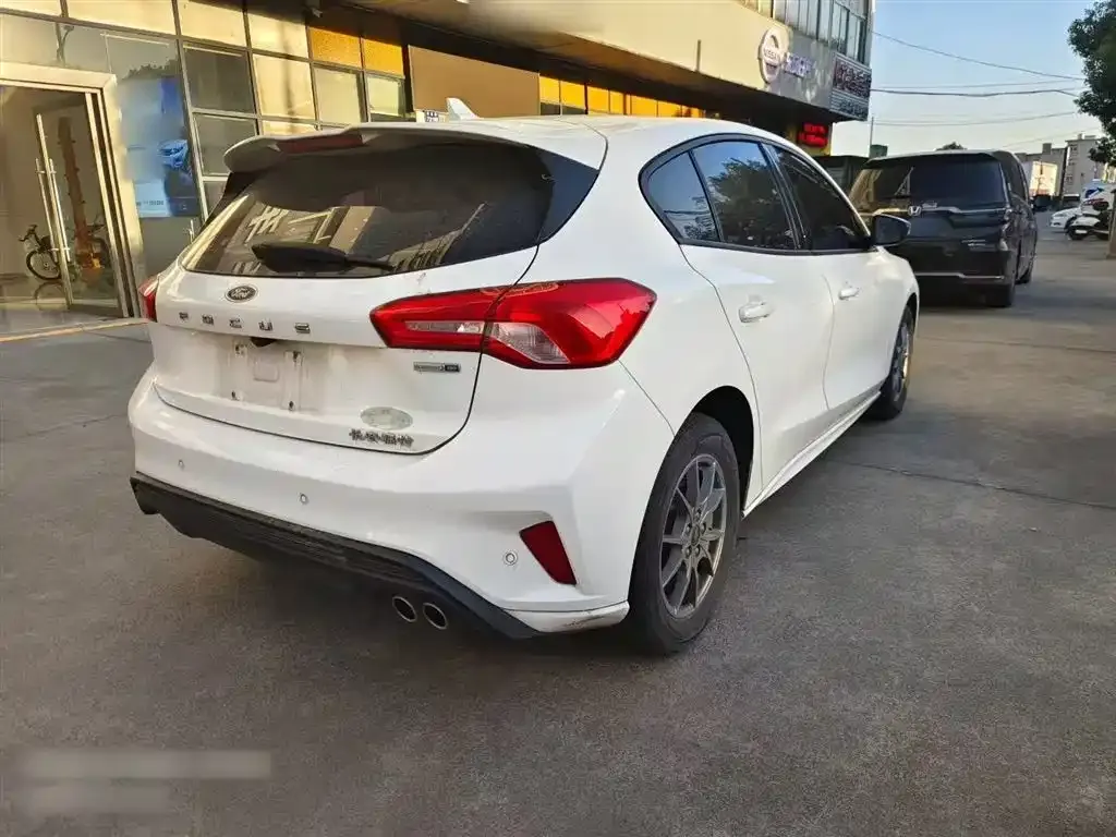 Ford Focus Active 2021 из CN, фото 6