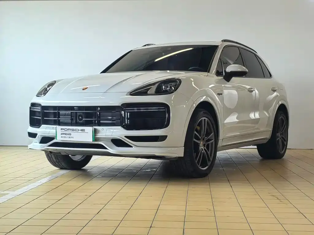 Porsche Cayenne Hybrid 2023 из CN, фото 1