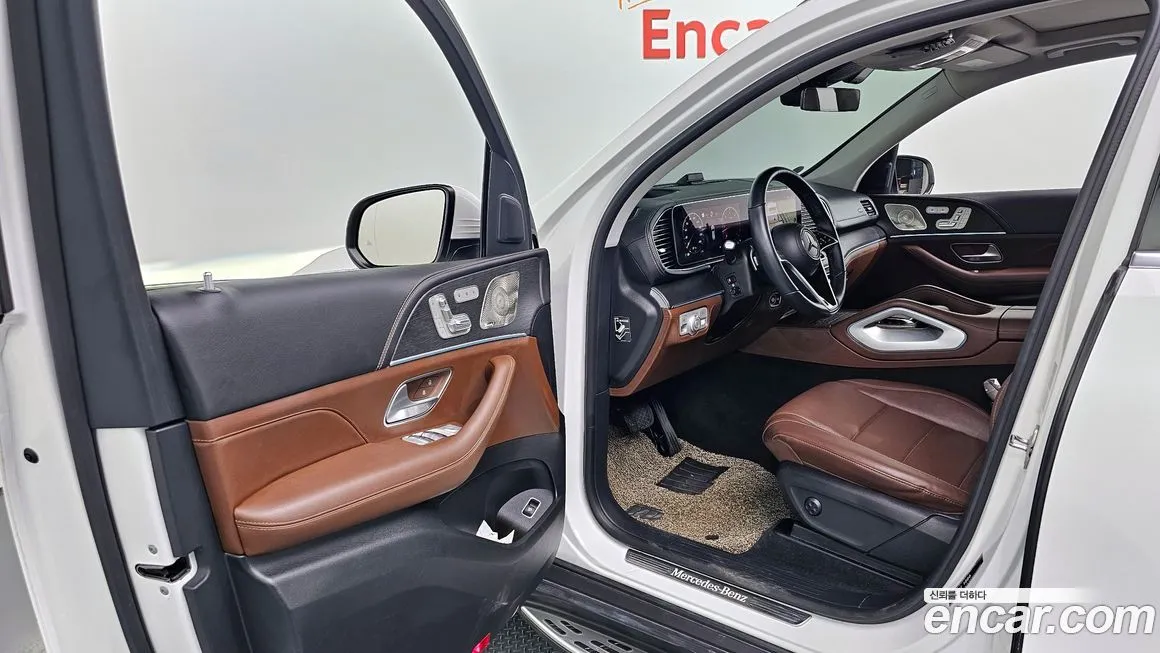 Mercedes-Benz GLE-Class — фото 10