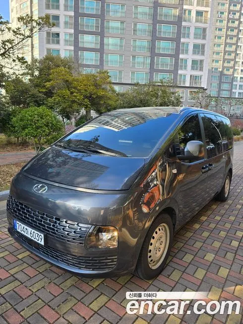 Hyundai Staria — фото 2