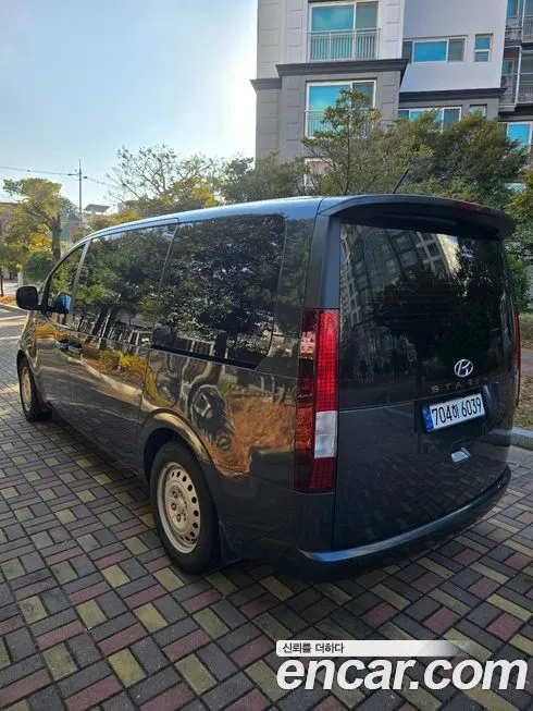 Hyundai Staria — фото 4