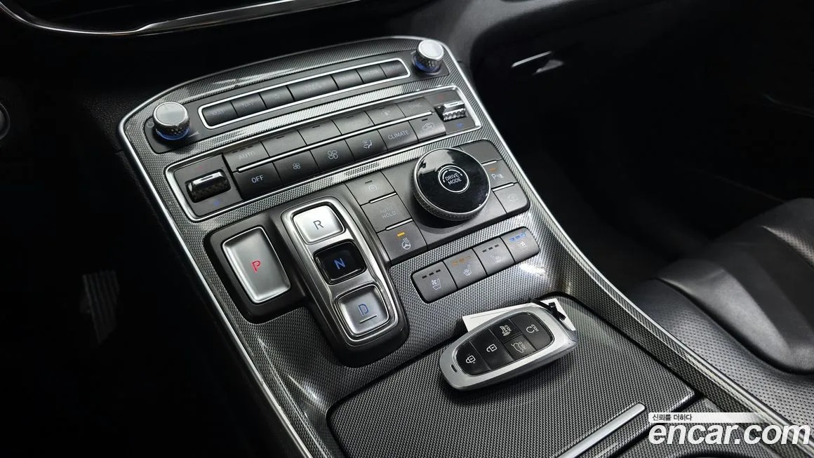 Hyundai Santafe — фото 9