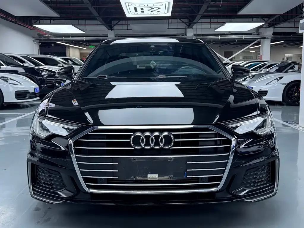 Audi A6L — фото 2