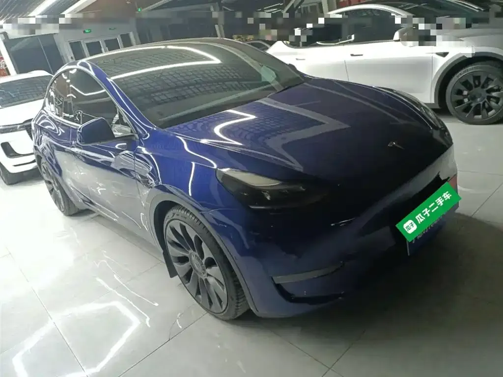 Tesla Model Y — фото 4