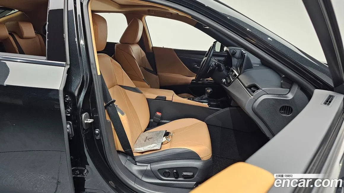 Lexus ES 2026 из KR, фото 10