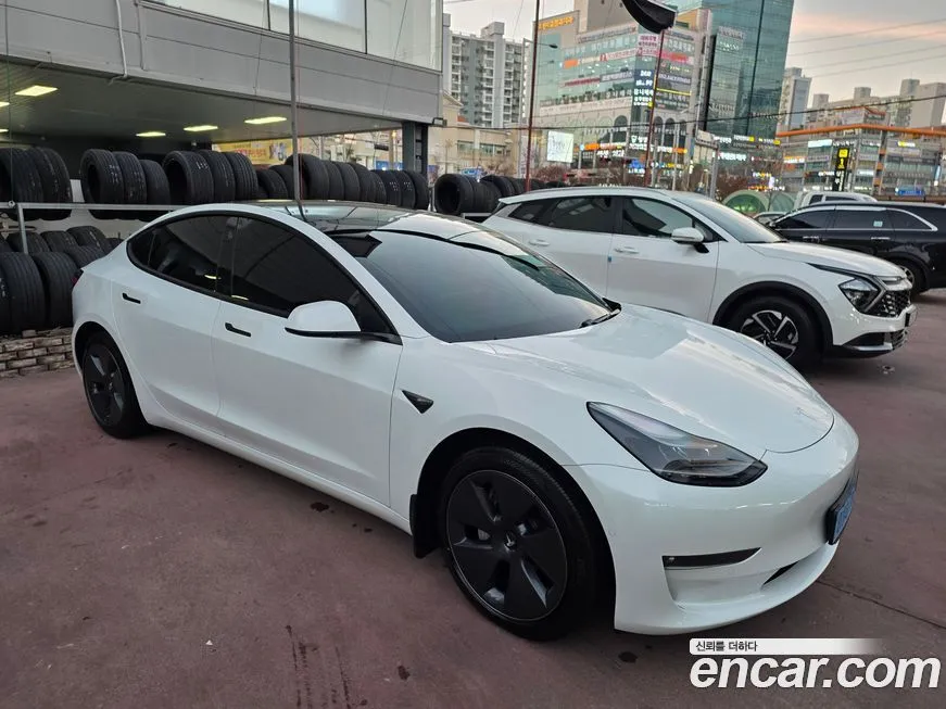 Tesla Model 3 2021 из KR, фото 3