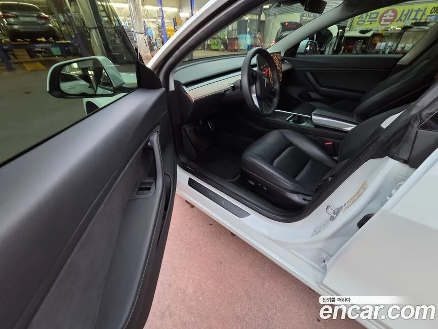 Tesla Model 3 2021 из KR, фото 9