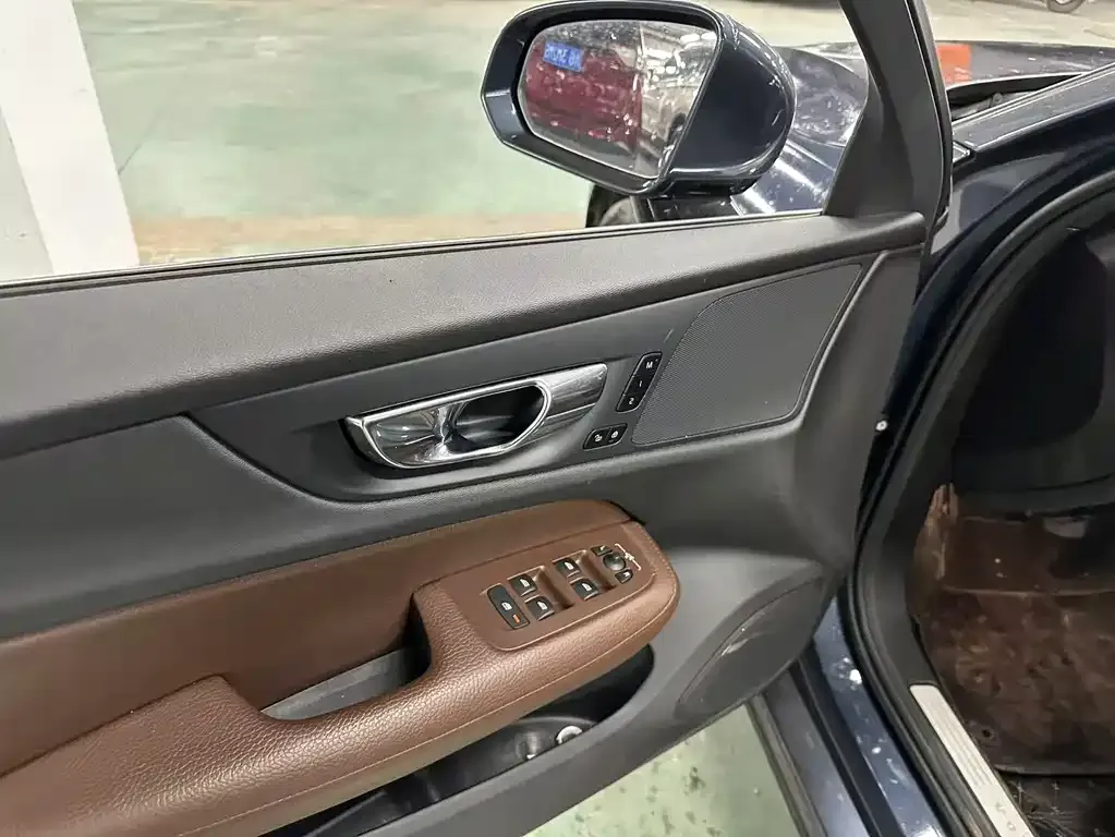 Volvo S60 2021 из CN, фото 7