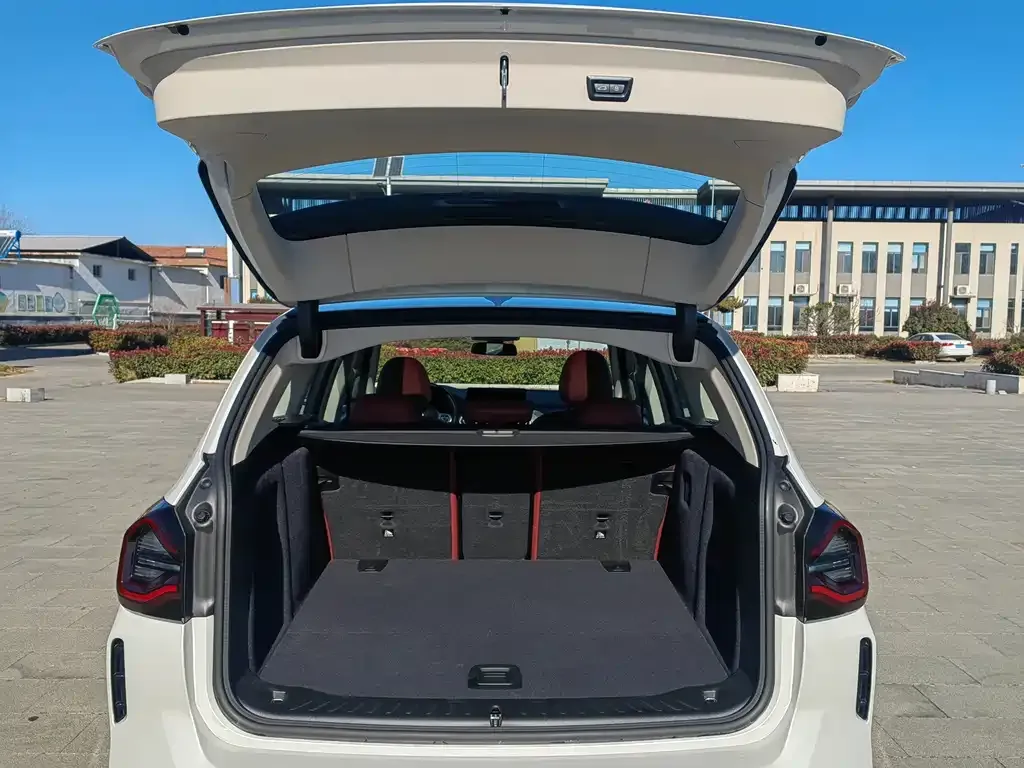 BMW iX3 2024 из CN, фото 10