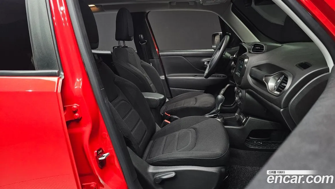 Jeep Renegade 2022 из KR, фото 10