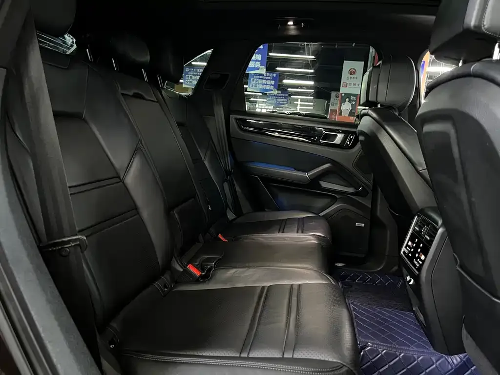 Porsche Cayenne 2021 из CN, фото 9