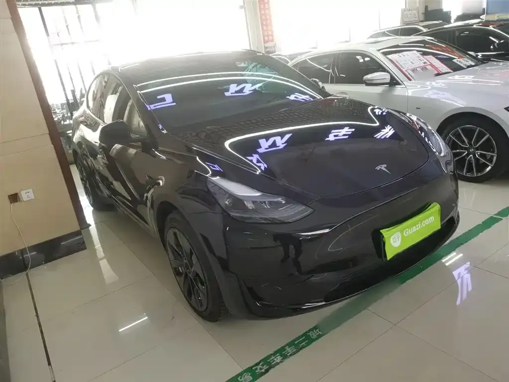 Tesla Model Y 2023 из CN, фото 4