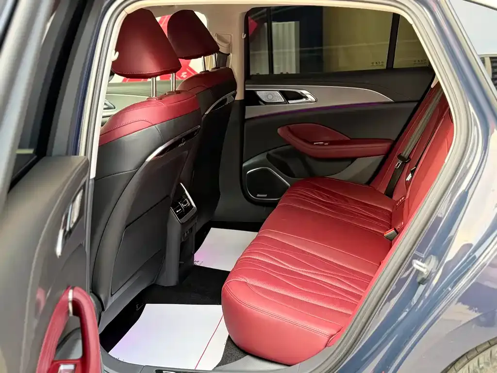 Hongqi H5 2024 из CN, фото 9
