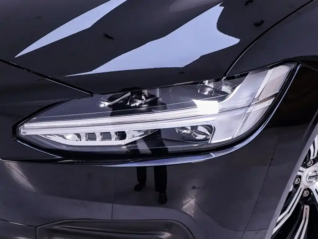 Volvo S90 2023 из CN, фото 4
