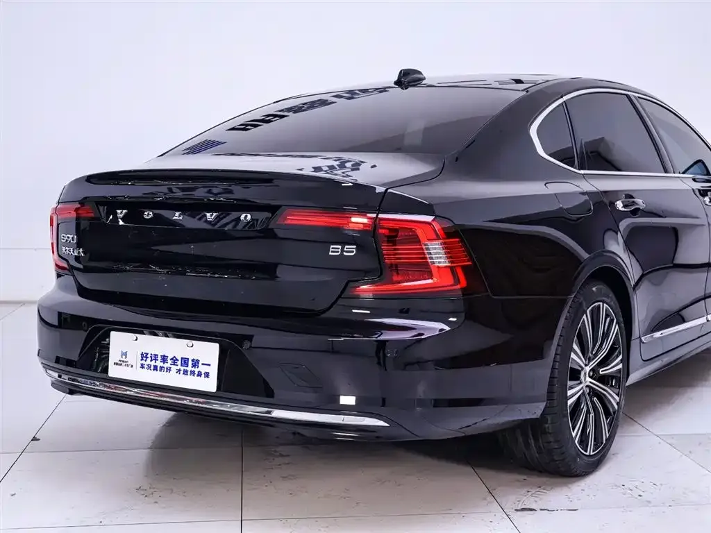 Volvo S90 2023 из CN, фото 8