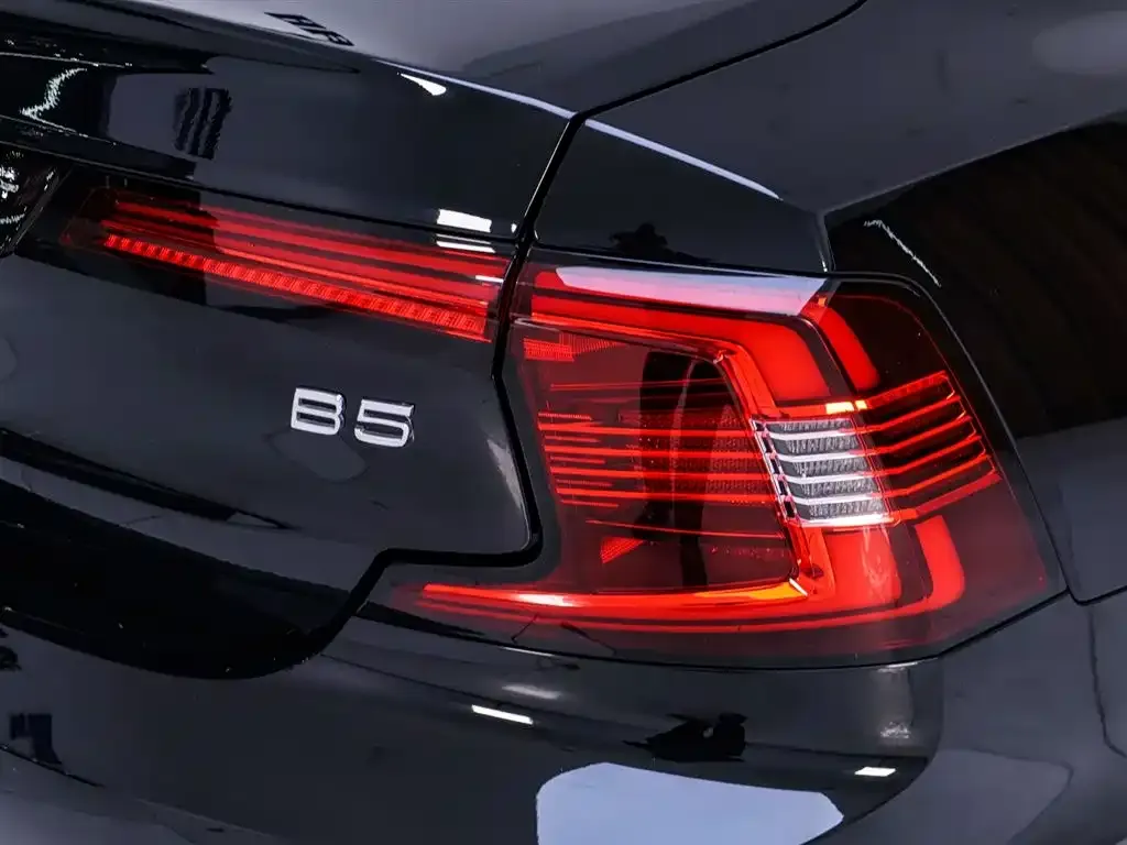 Volvo S90 2023 из CN, фото 9
