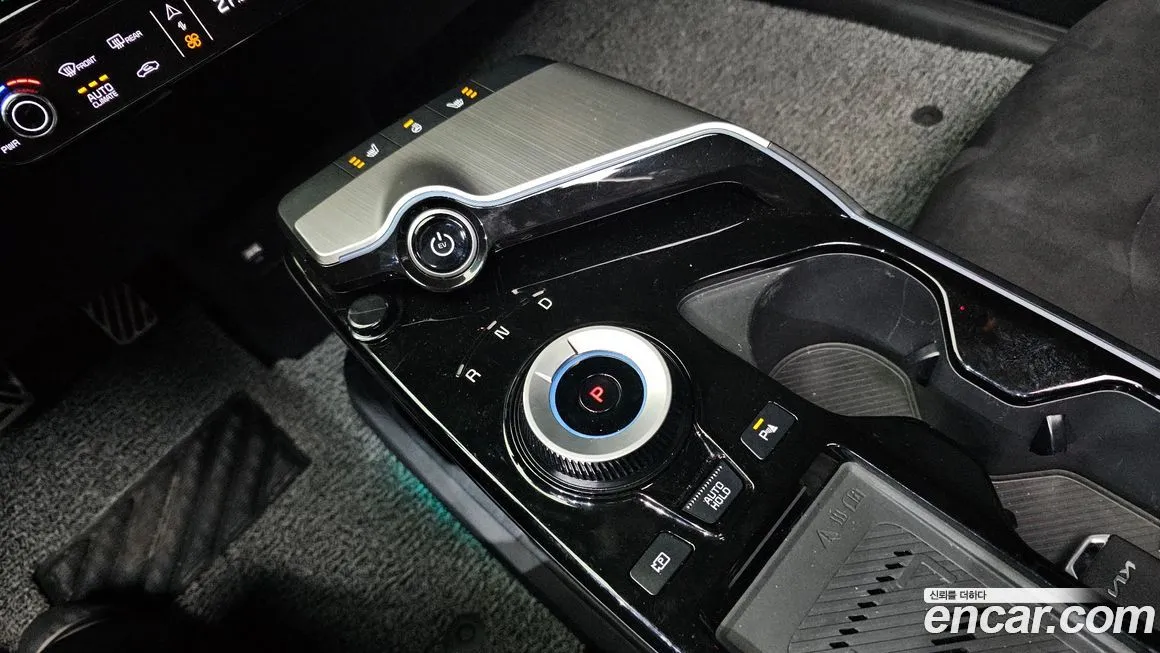 Kia EV6 — фото 9