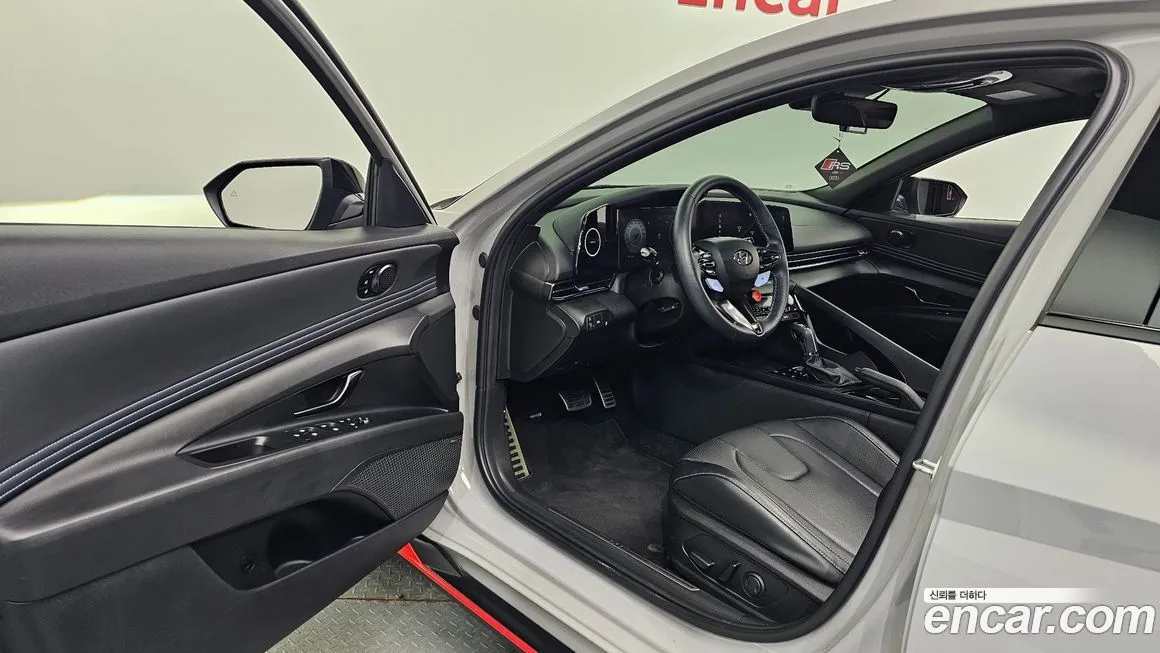 Hyundai AVANTE 2023 из KR, фото 10