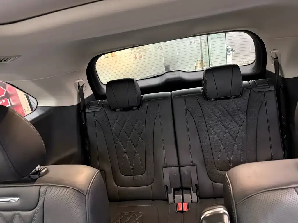 Hongqi HS7 PHEV 2024 из CN, фото 10