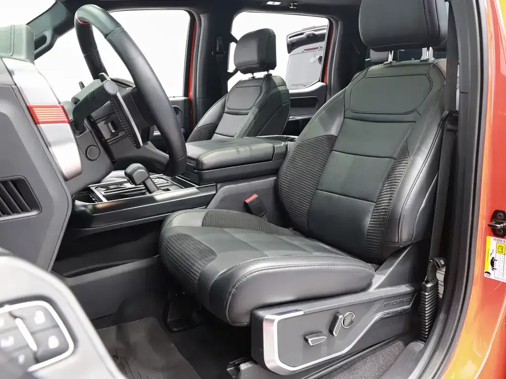 Ford F-150 Raptor — фото 10