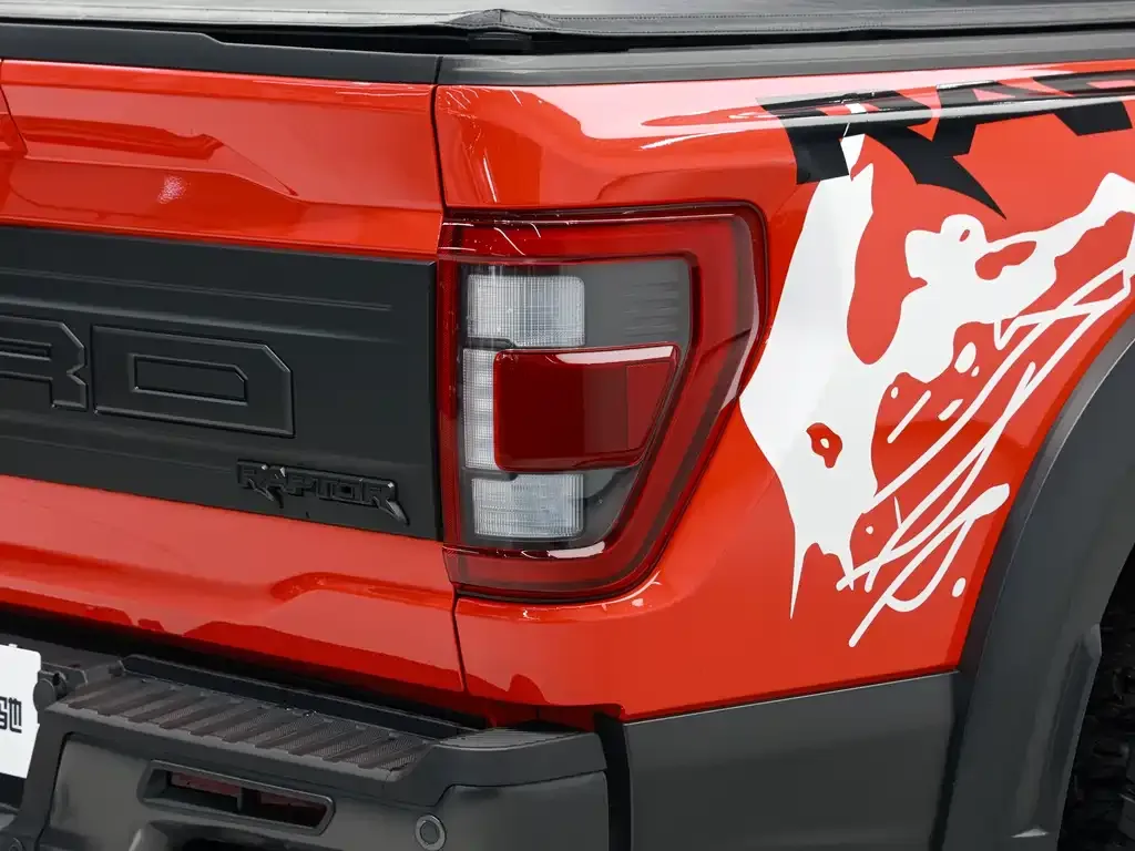 Ford F-150 Raptor — фото 9