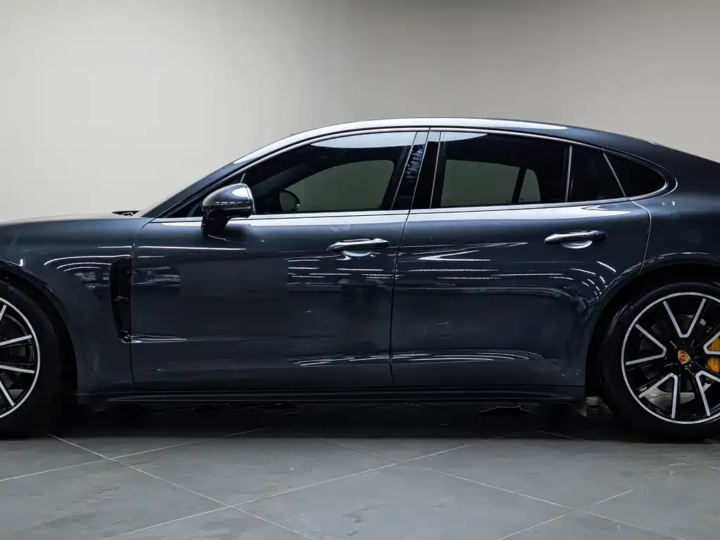 Porsche Panamera — фото 2