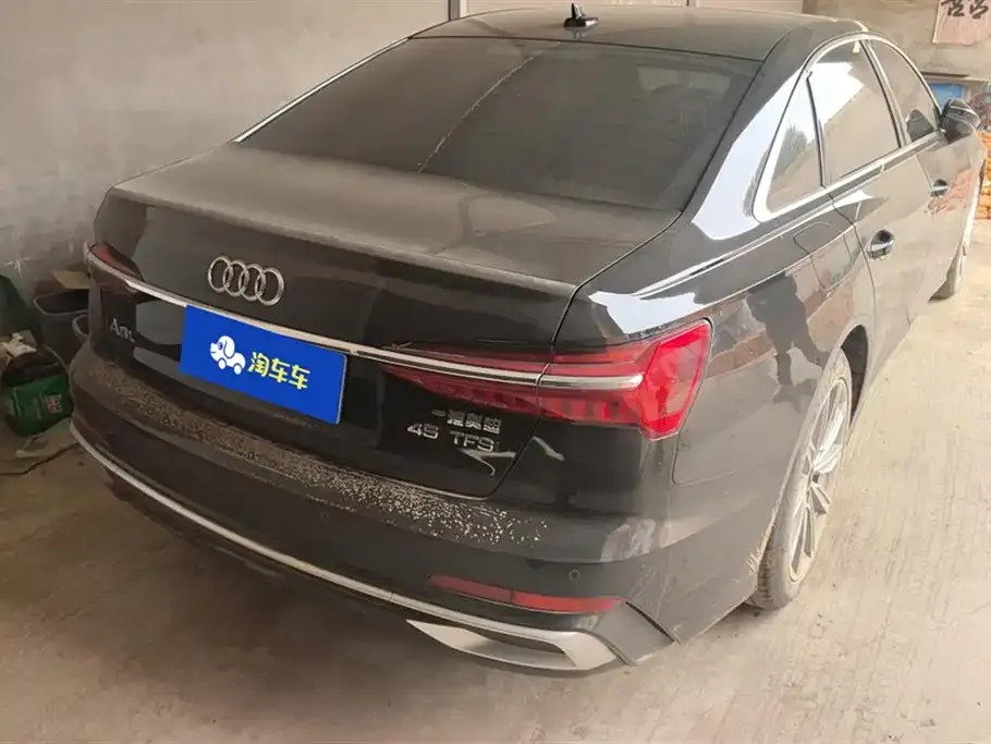 Audi A6L 2023 из CN, фото 3