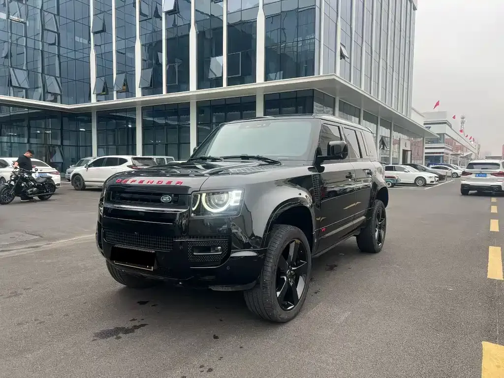 Land Rover Defender 2024 из CN, фото 2