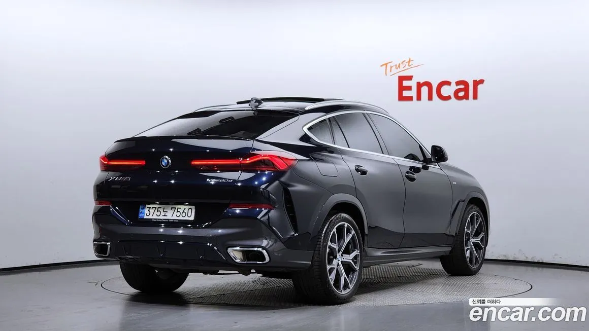 BMW X6 2023 из KR, фото 2