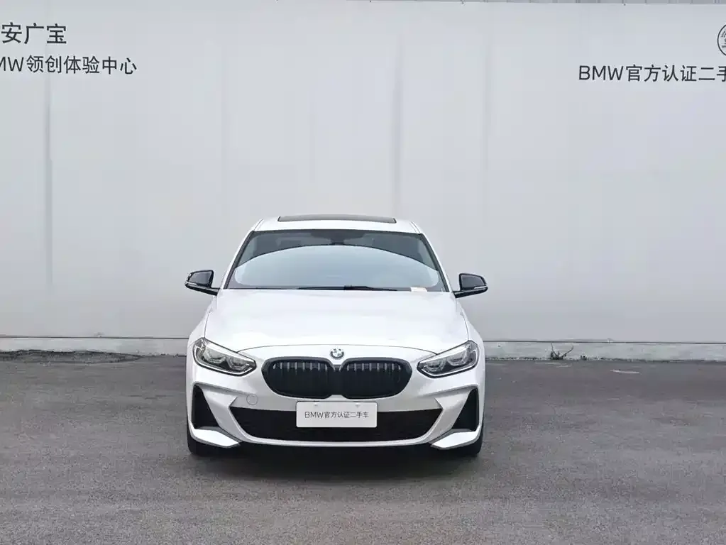 BMW 1 Series 2022 из CN, фото 2