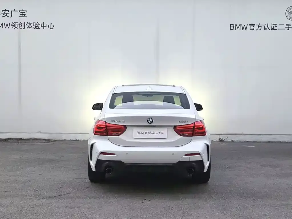 BMW 1 Series 2022 из CN, фото 5