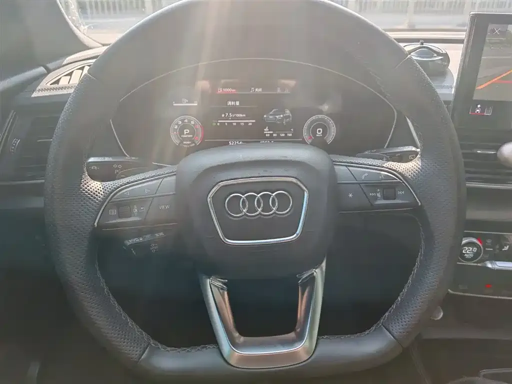Audi Q5L Sportback 2022 из CN, фото 5