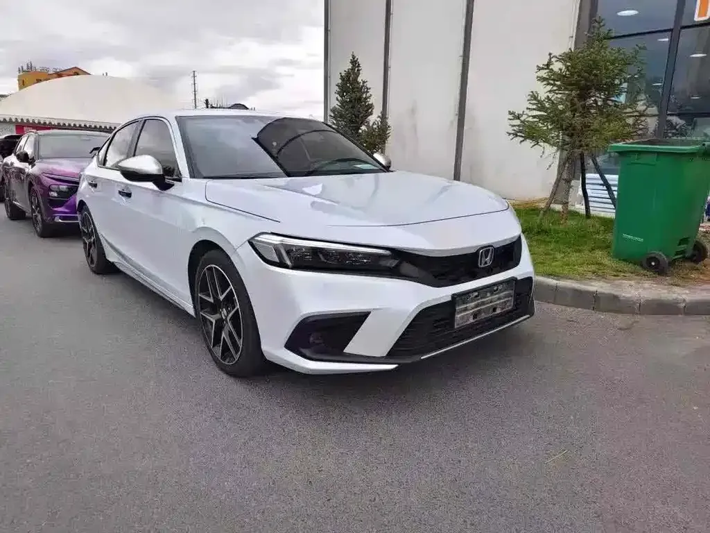 Honda Civic 2023 из CN, фото 1