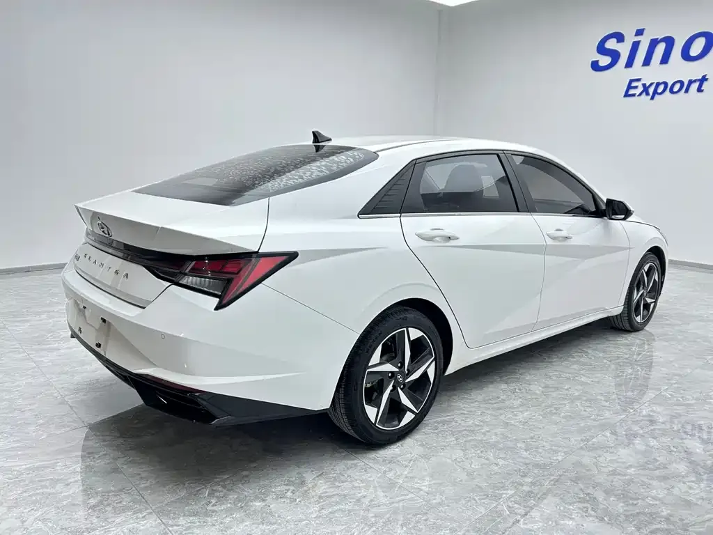 Hyundai Elantra 2021 из CN, фото 5