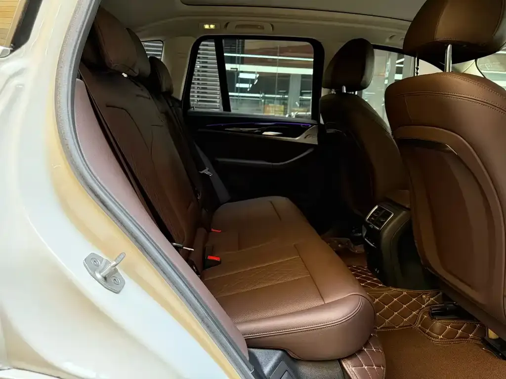 BMW X3 2022 из CN, фото 9