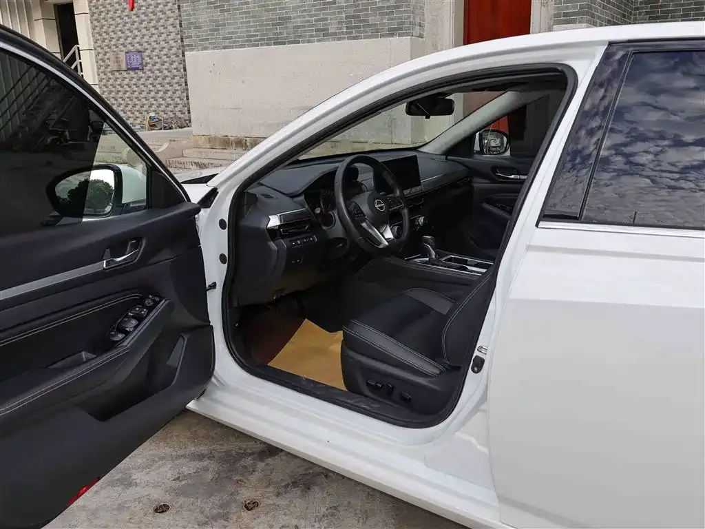 Nissan Teana 2023 из CN, фото 4