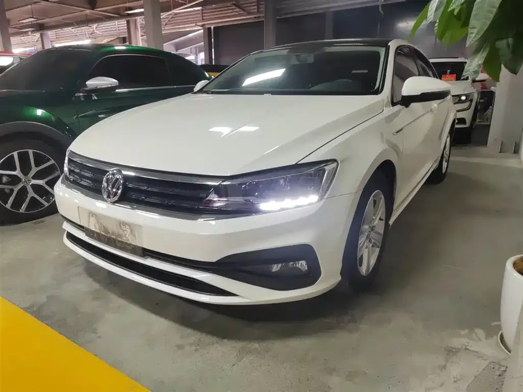 Volkswagen Lamando 2021 из CN, фото 2