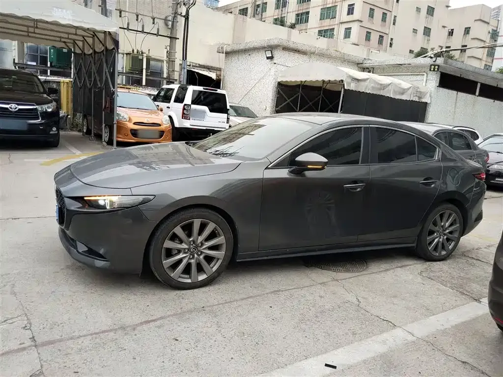 Mazda 3 Axela 2022 из CN, фото 5