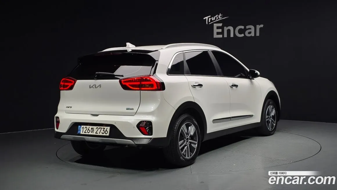 Kia Niro 2022 из KR, фото 2
