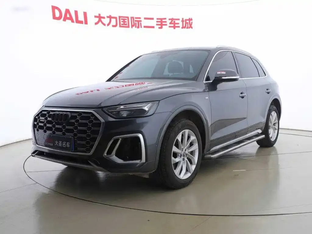 Audi Q5L 2021 из CN, фото 1