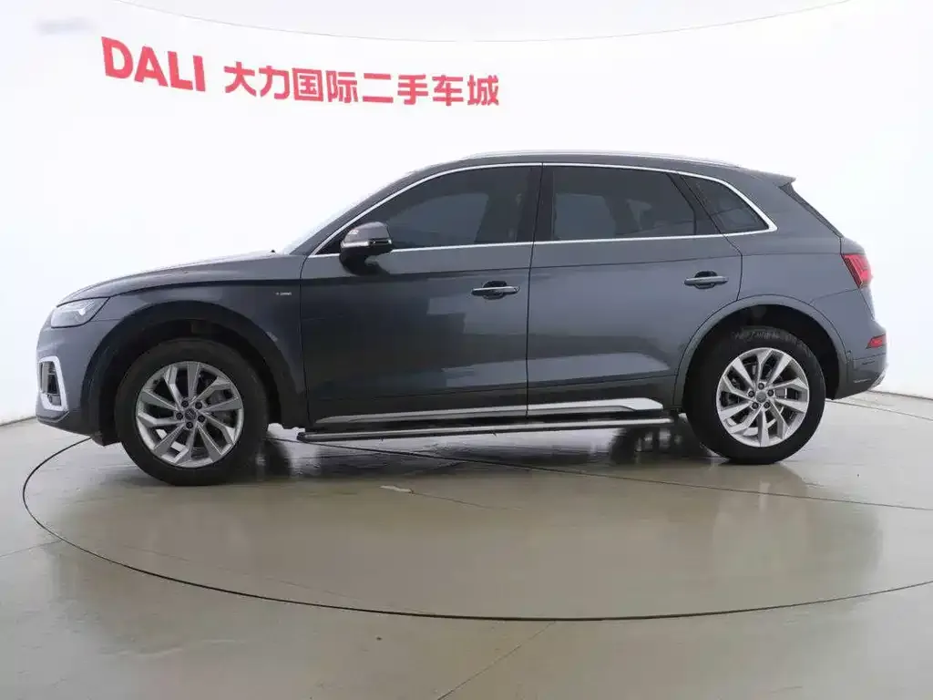 Audi Q5L 2021 из CN, фото 7