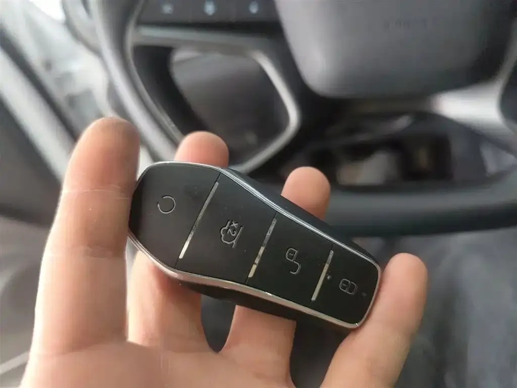 BYD Seal 05 DM-i 2025 из CN, фото 9