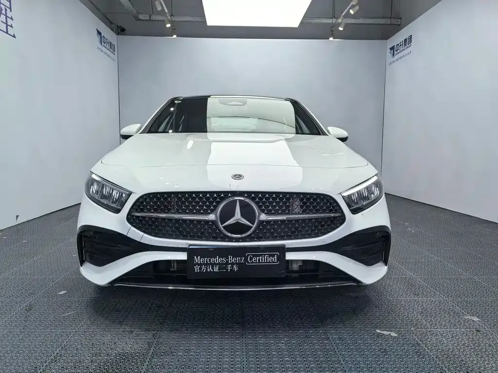 Mercedes-Benz A-Class 2024 из CN, фото 2