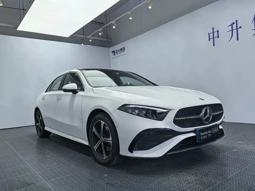 Mercedes-Benz A-Class 2024 из CN, фото 3