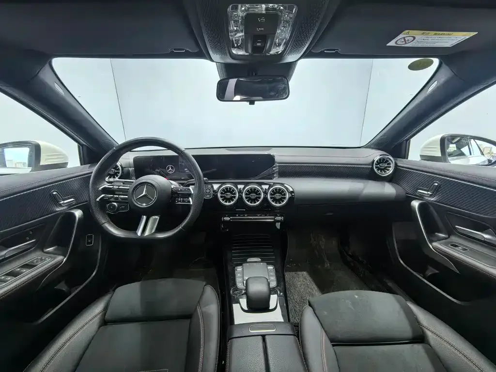 Mercedes-Benz A-Class 2024 из CN, фото 7