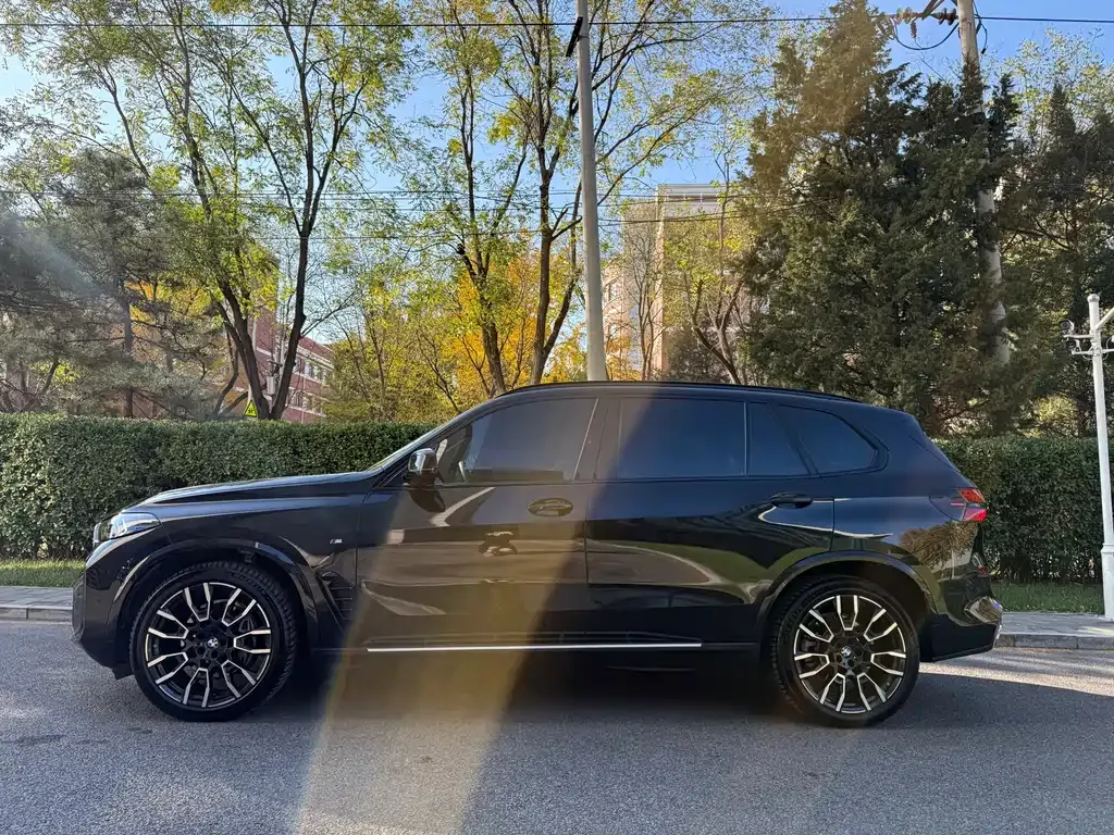 BMW X5 2024 из CN, фото 3