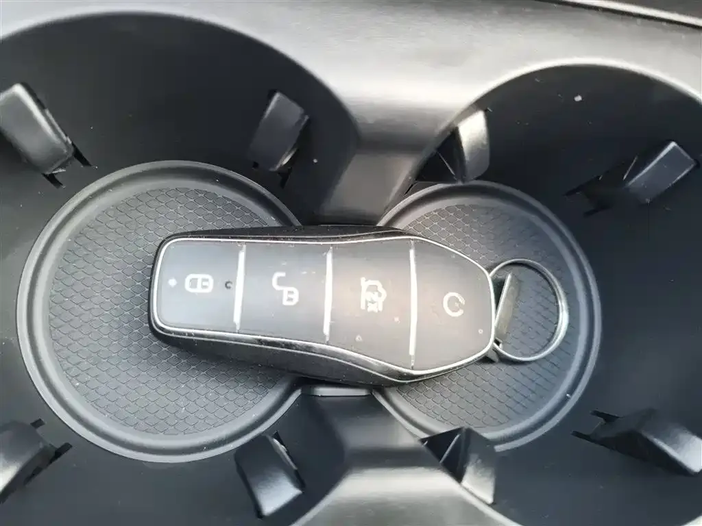 BYD Qin PLUS 2025 из CN, фото 9